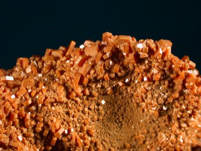 Vanadinite sur barytine - Maroc