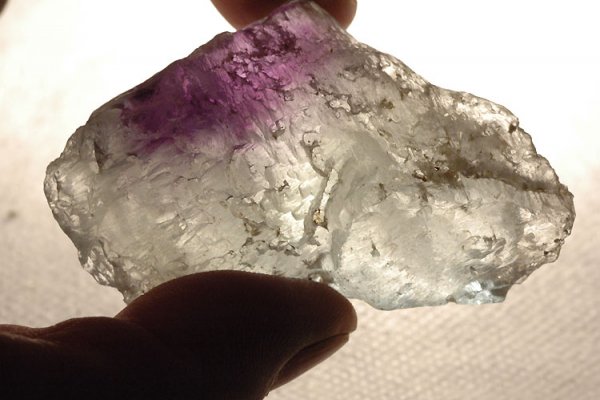 Fluorine/Fluorite - Boltry quarry, Seilles, Andenne, Namur Province, Belgique